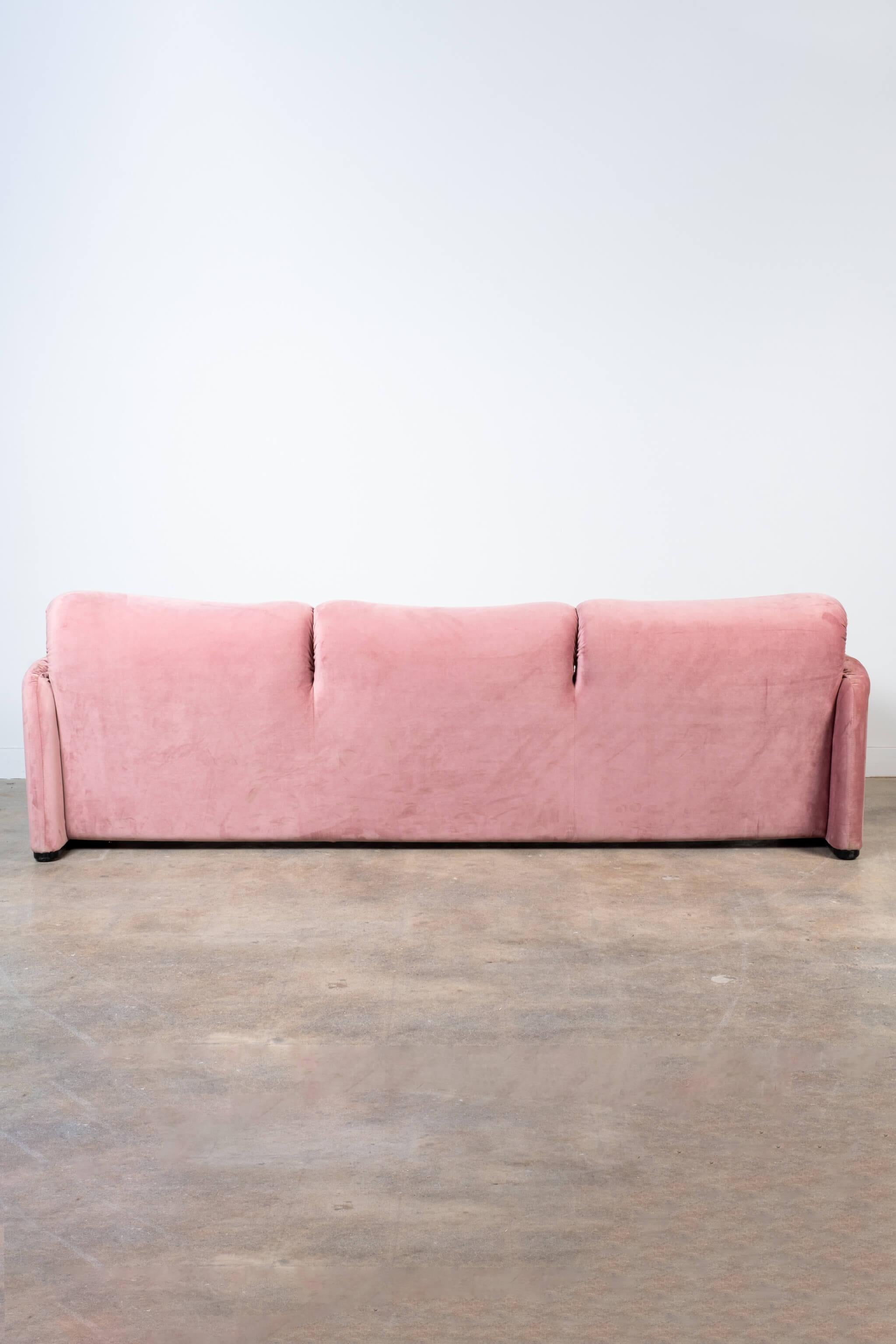 Late 20th Century Maralunga 3-Seater Sofa, Newly Reupholstered in Pink Velvet