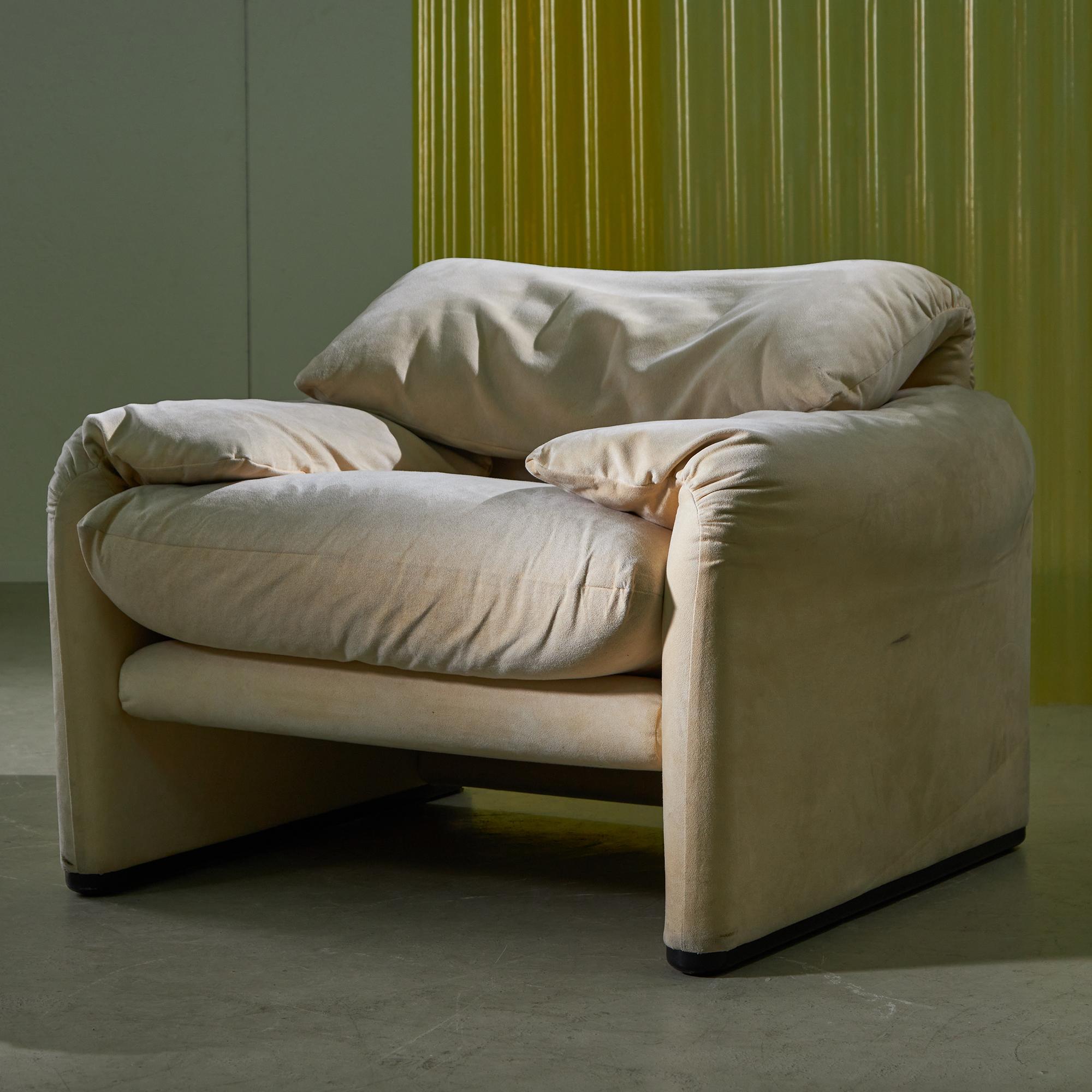 Mid-Century Modern Maralunga 675 Armchair by Vico Magistretti for Cassina, 1973
