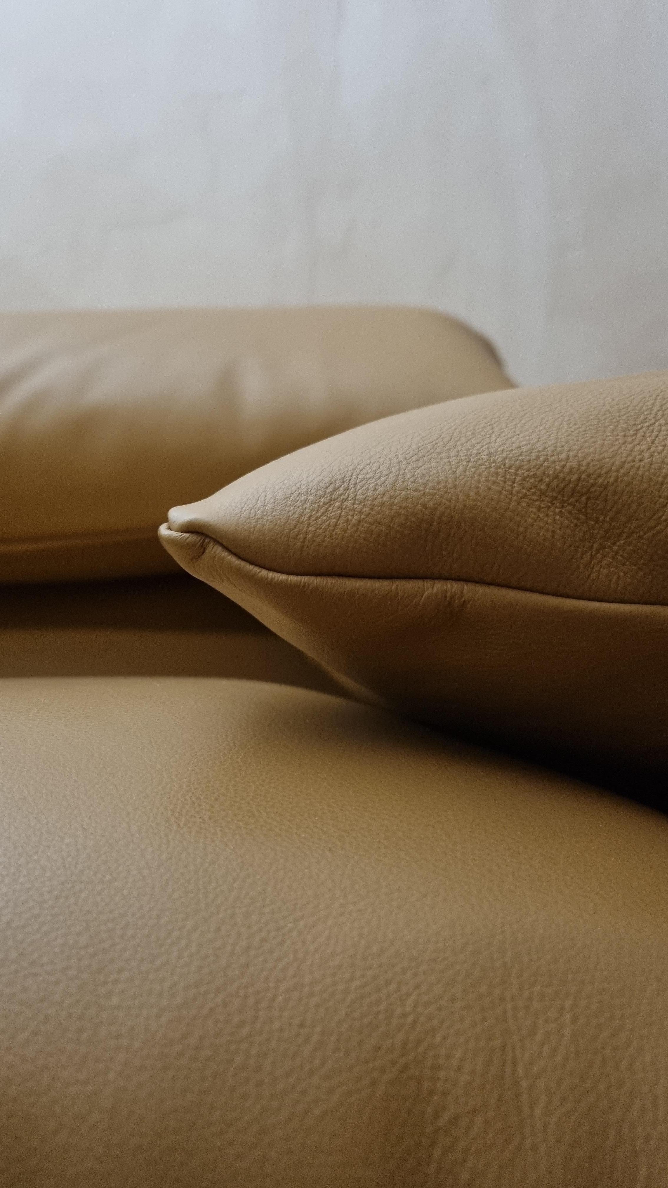 Poltrone Maralunga disegnate da Vico Magistretti per Cassina, 1973 in vendita 1