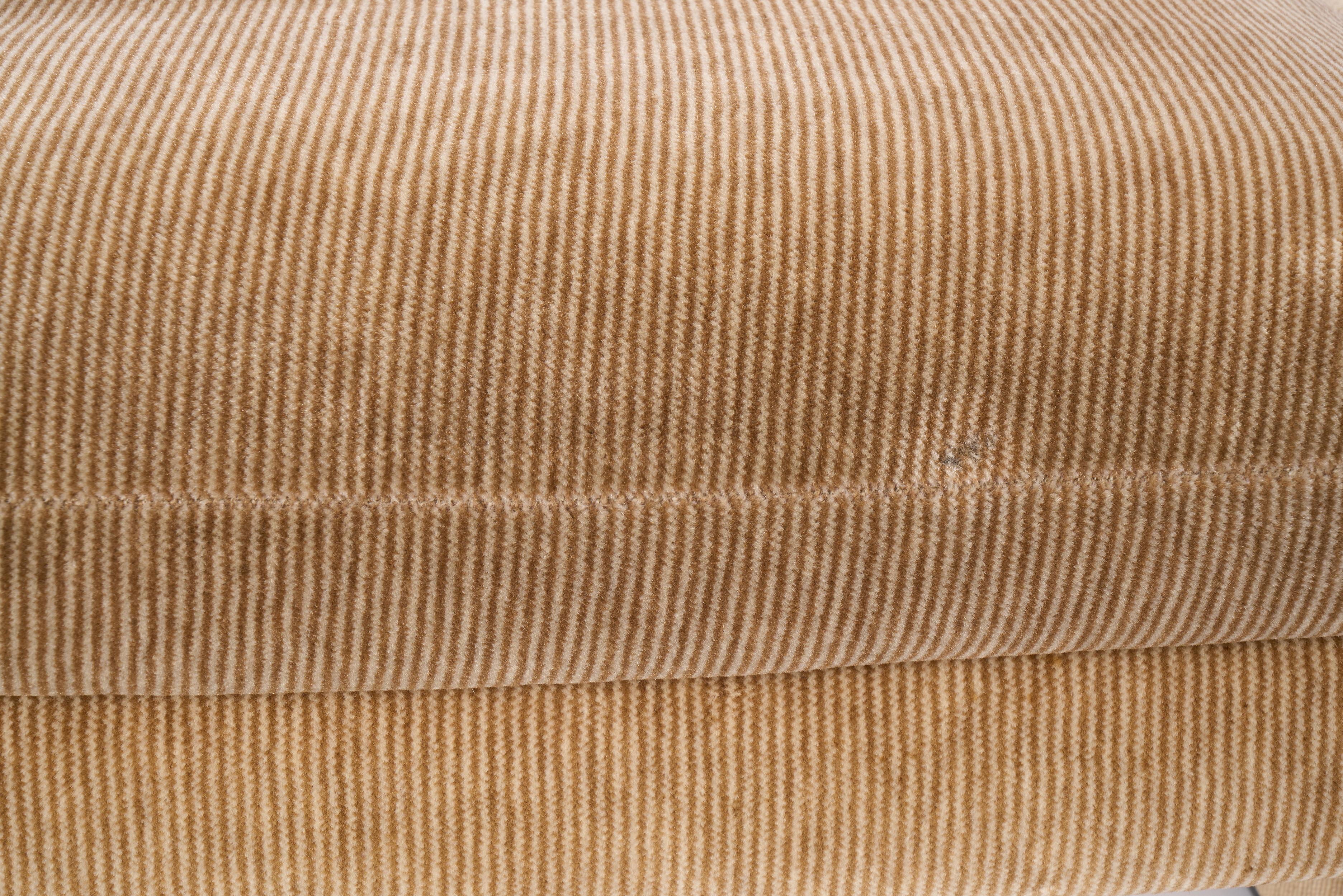 Maralunga Stuhl und Ottomane von Vico Magistretti für Cassina im Angebot 3