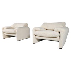 Maralunga Chairs in cream boucle by Vico Magistretti for Cassina, 1970s
