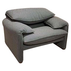 Maralunga Classico Armchair, by Vico Magistretti from Cassina