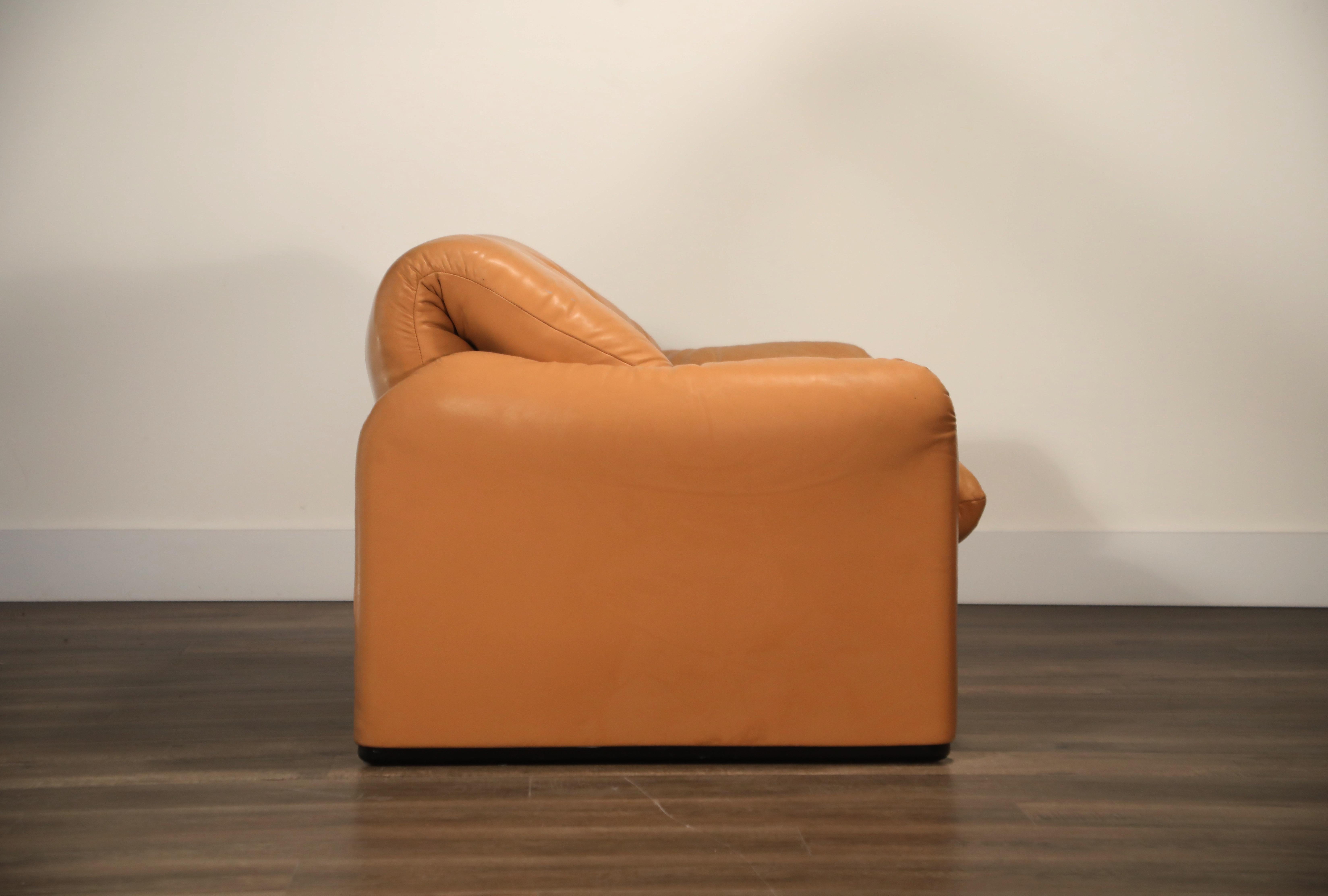 Leather Maralunga Club Chair and Loveseat by Vico Magistretti for Cassina, circa 1973