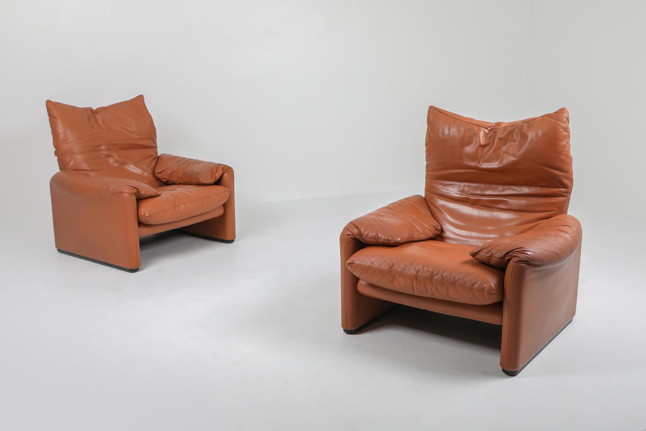 Post-Modern Maralunga Cognac Chairs by Vico Magistretti for Cassina, 1974
