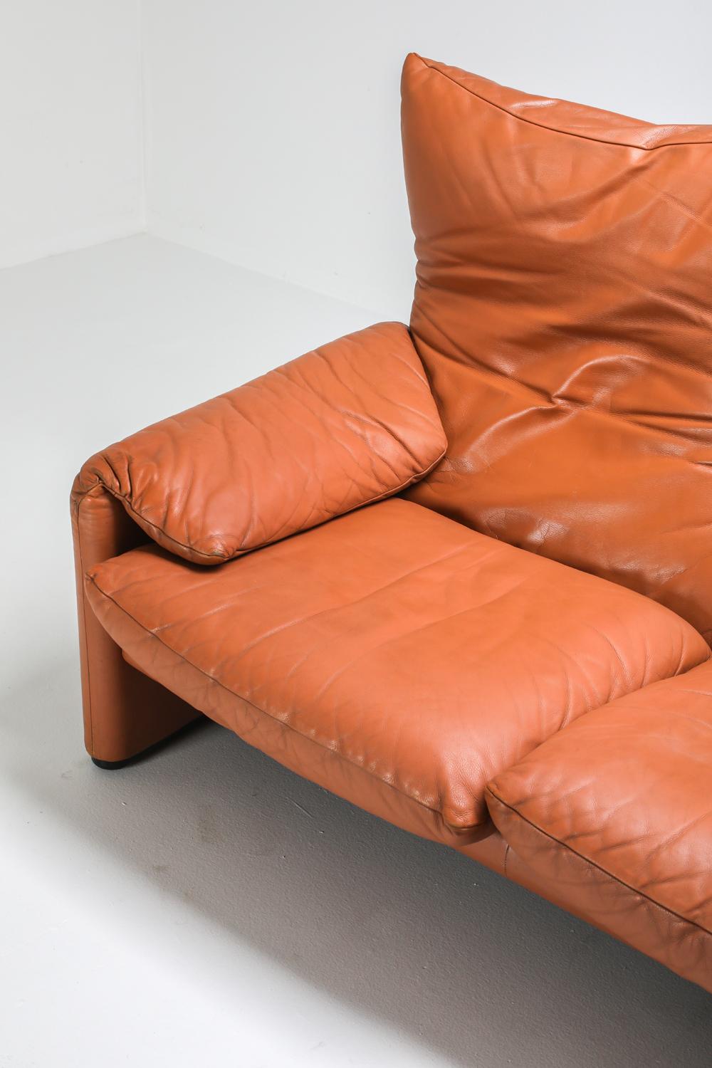 Maralunga Cognac Leather Couch by Vico Magistretti for Cassina, 1974 5