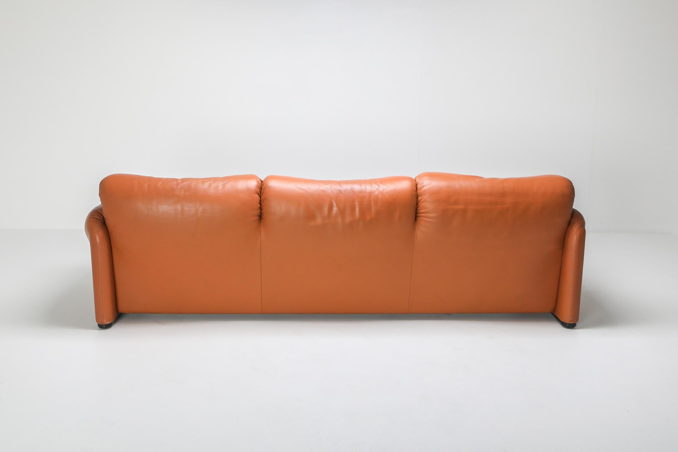 20th Century Maralunga Cognac Leather Couch by Vico Magistretti for Cassina, 1974