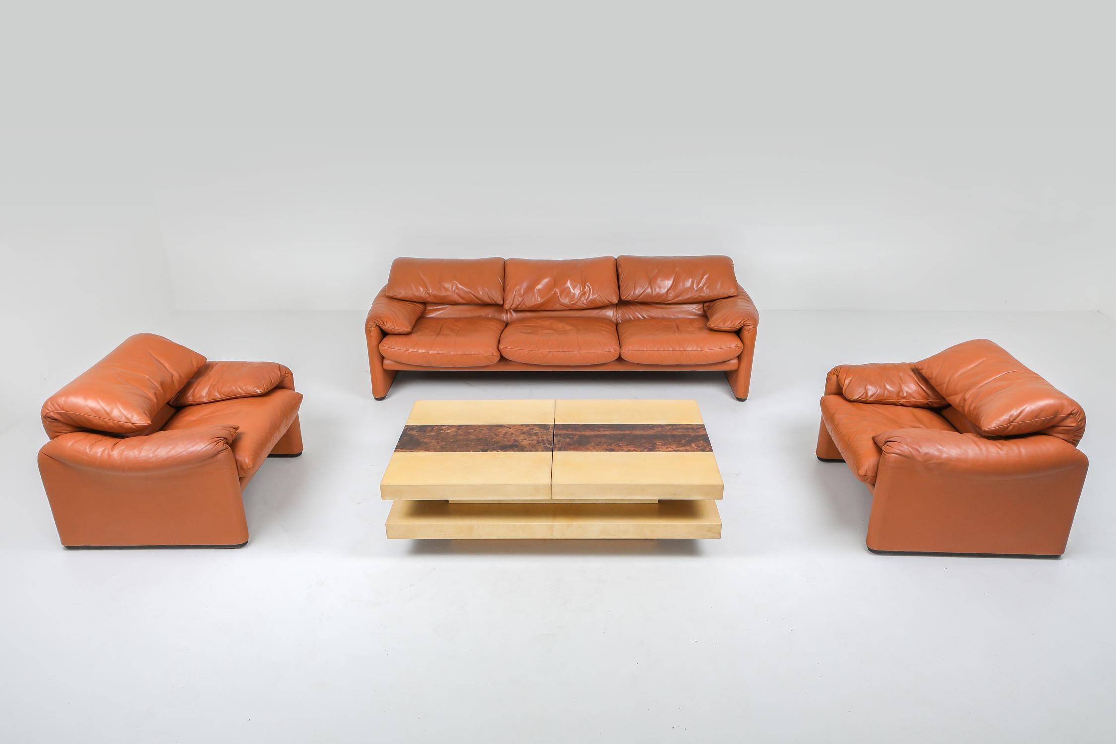 Maralunga Cognac Leather Couch by Vico Magistretti for Cassina, 1974 1