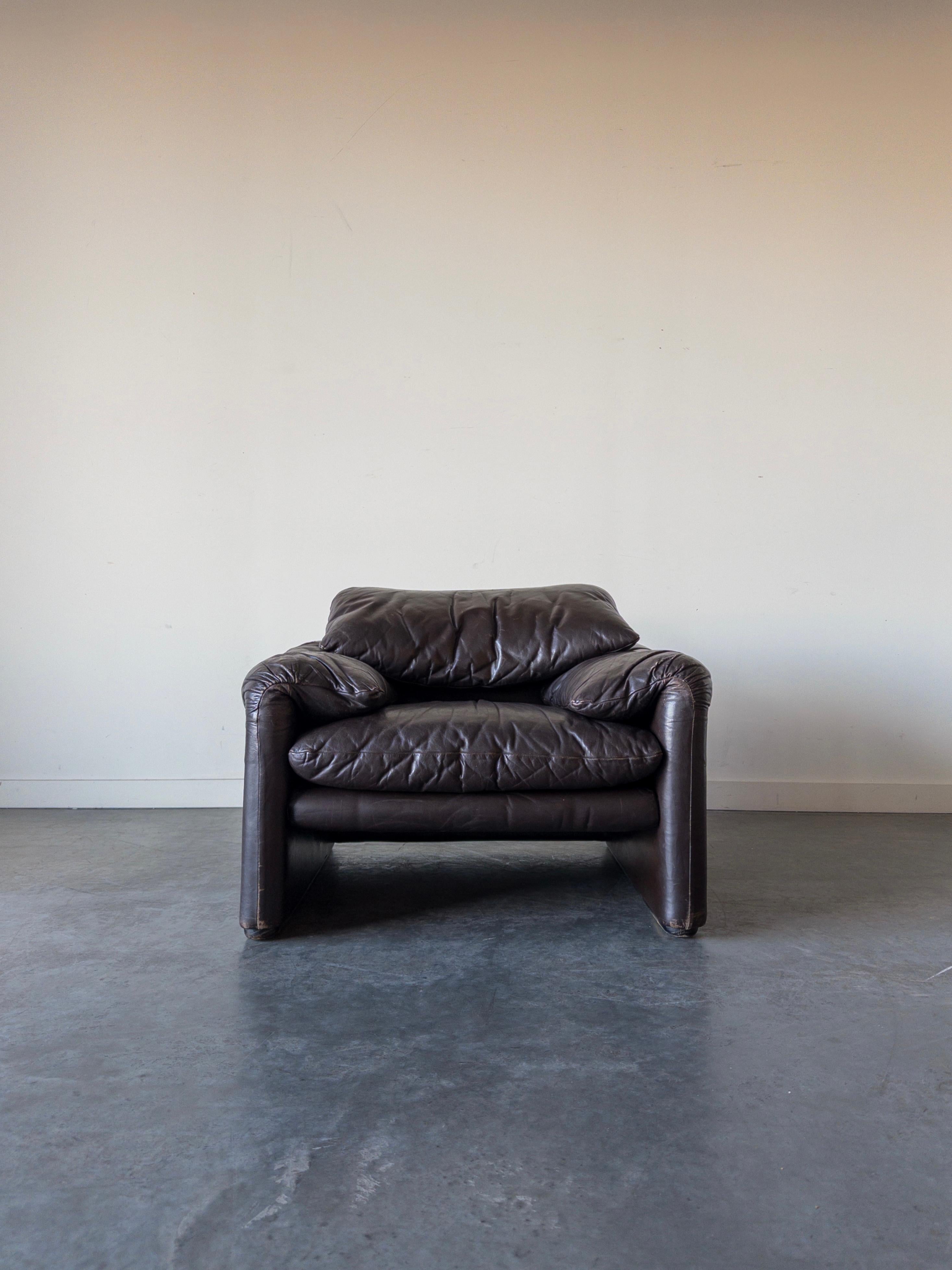 Mid-Century Modern Fauteuil en cuir Maralunga par Vico Magistretti pour Cassina en vente