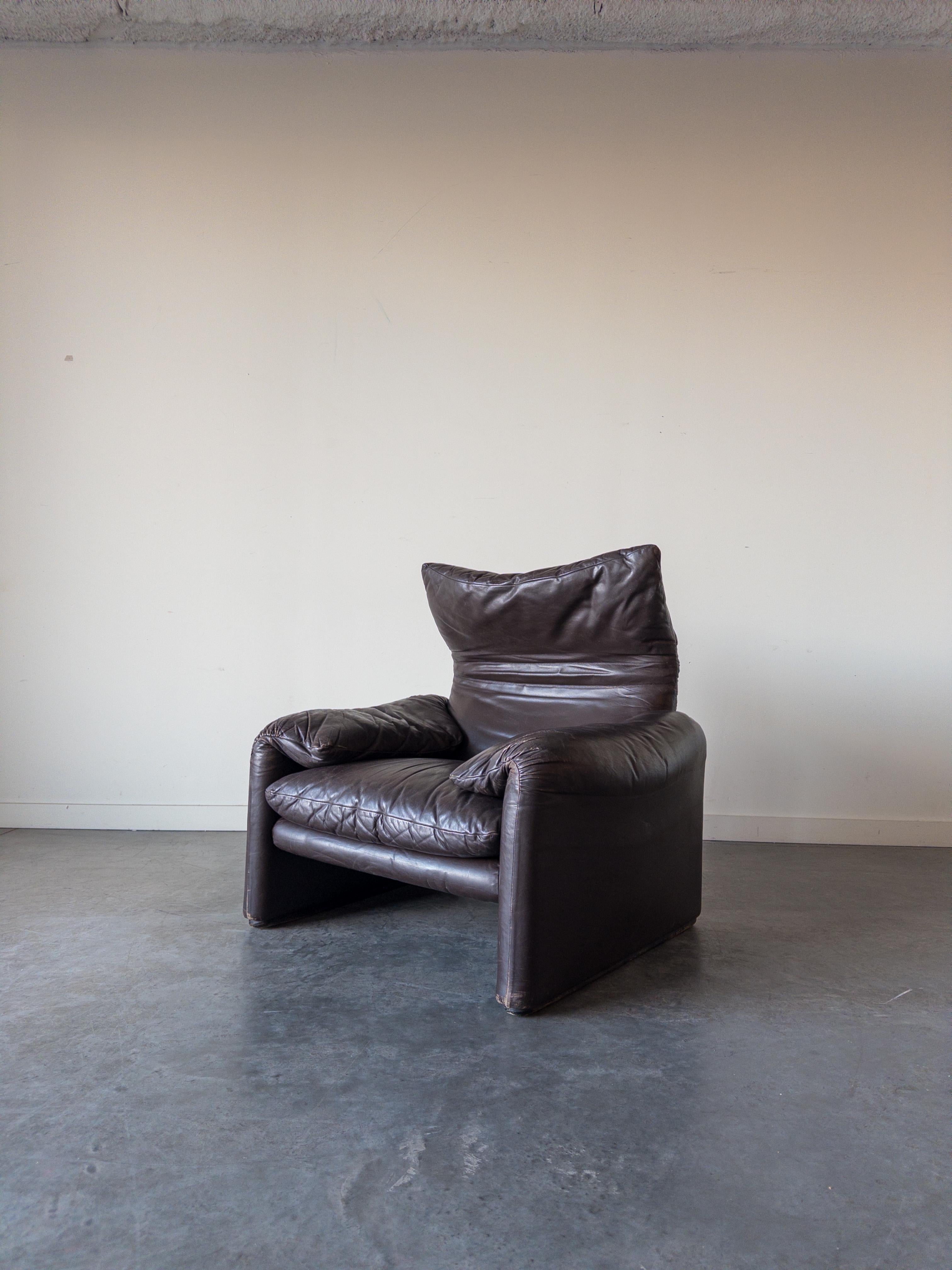 Fin du 20e siècle Fauteuil en cuir Maralunga par Vico Magistretti pour Cassina en vente
