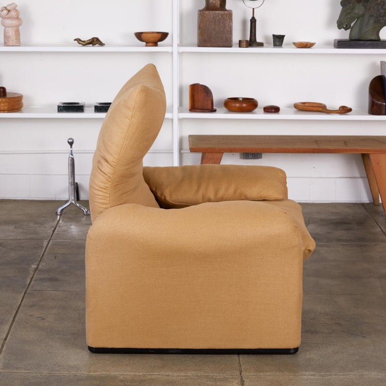 Maralunga Lounge Chair by Vico Magistretti for Cassina at 1stDibs