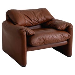 "Maralunga" Lounge Chair by Vico Magistretti for Cassina
