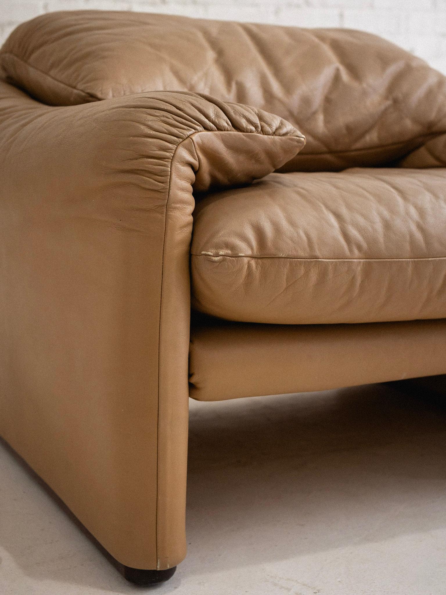Maralunga Lounge Chair in Leather by Vico Magistretti for Cassina 9