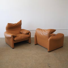 Maralunga Lounge Chairs, a pair