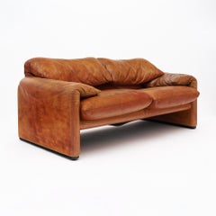 Maralunga Love Seat by Vico Magistretti for Cassina