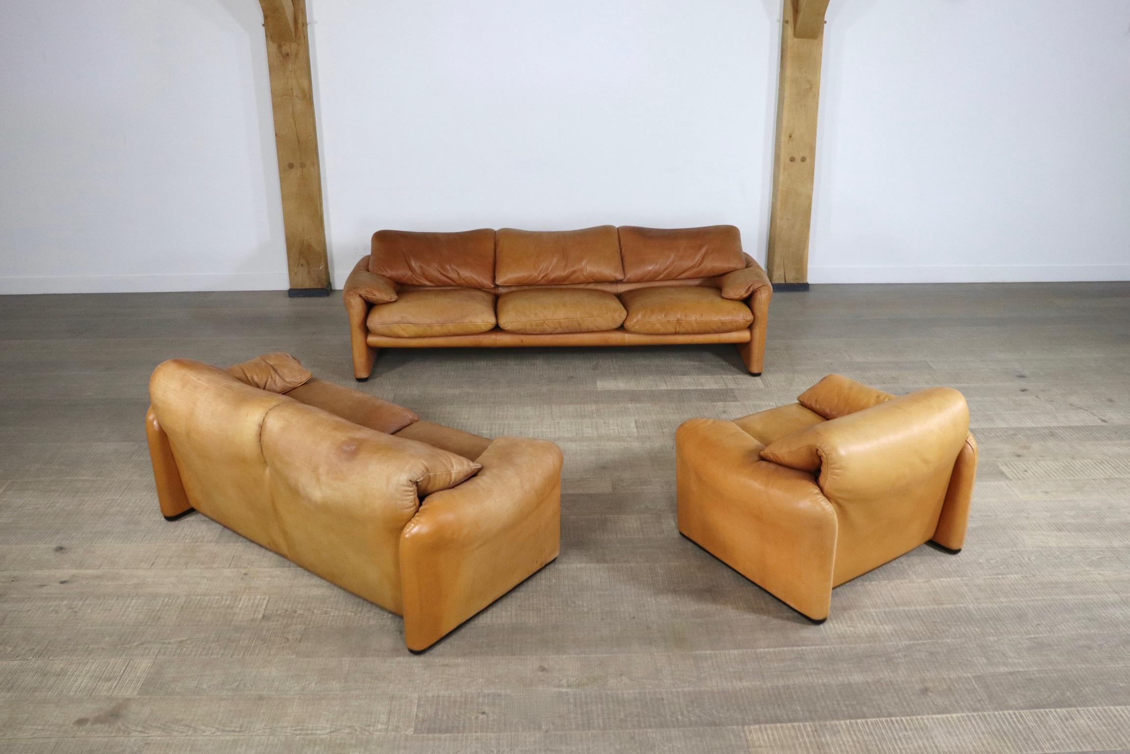 Maralunga Set in Cognac Leather by Vico Magistretti for Cassina, 1970s 6