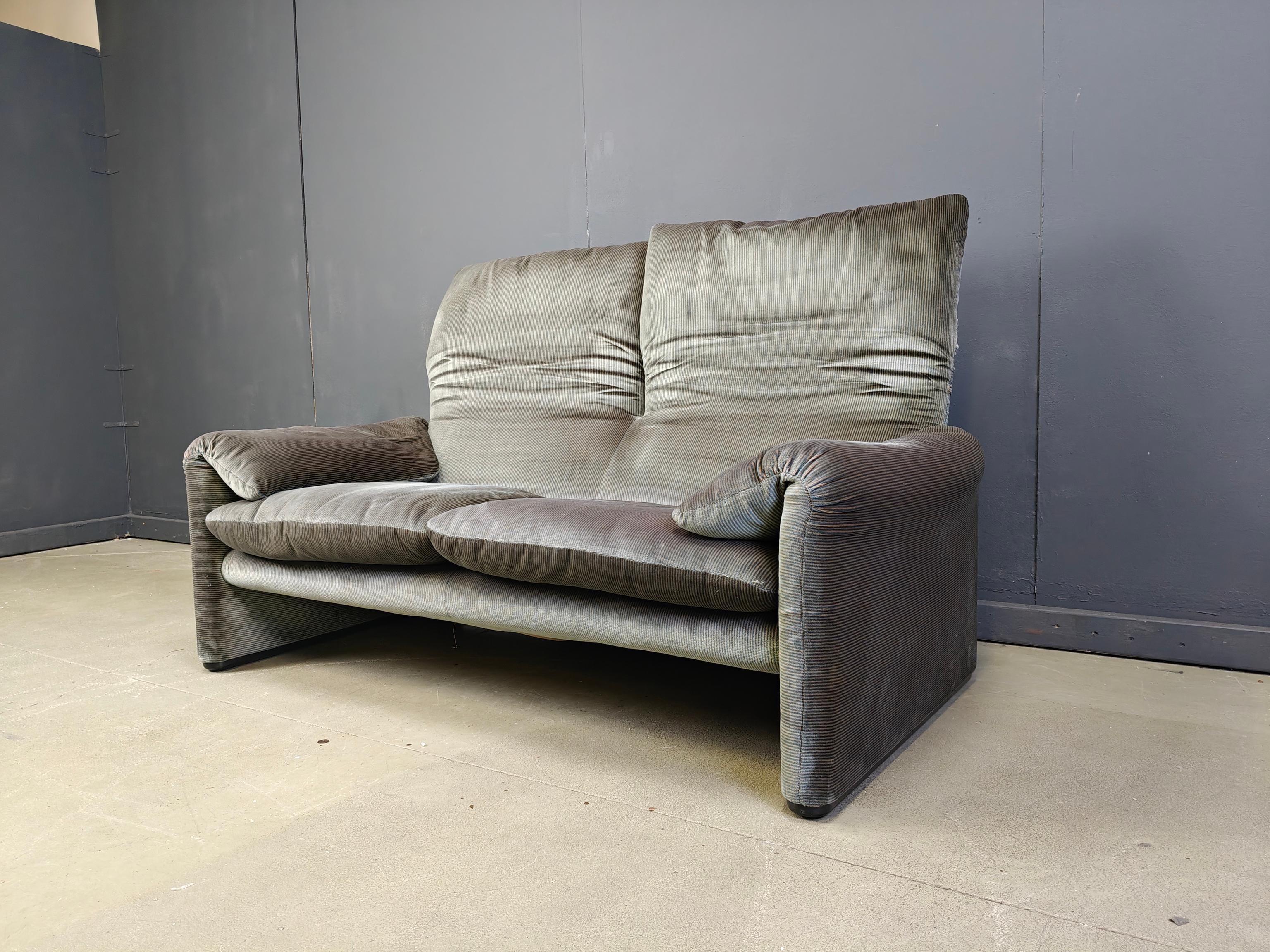 Canapé Maralunga de Vico Magistretti pour Cassina, 1970 en vente 2