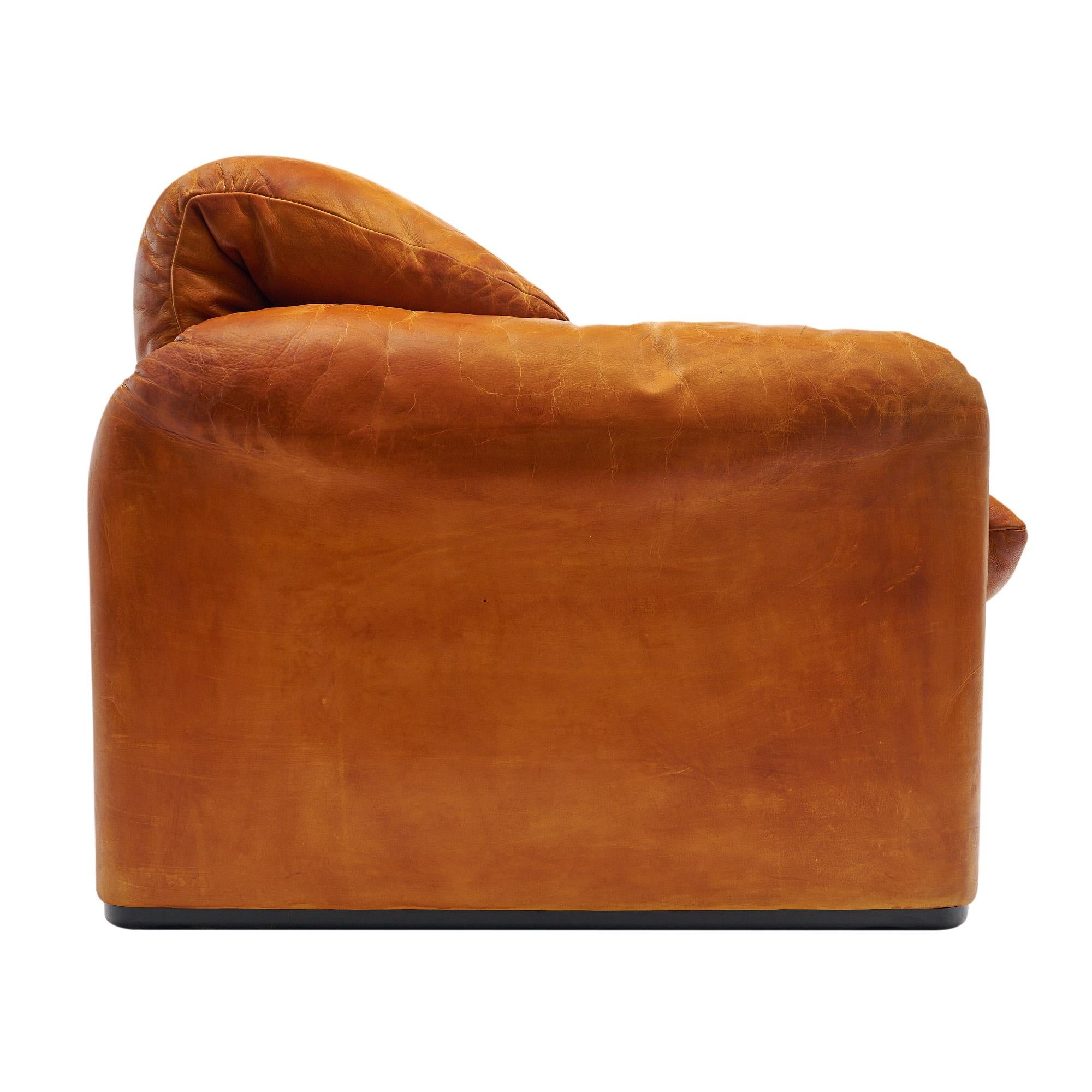 Late 20th Century Maralunga Sofa by Vico Magistretti for Cassina