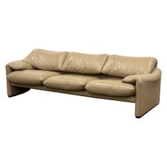 Maralunga Sofa by Vico Magistretti for Cassina