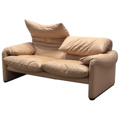 Maralunga Sofa by Vico Magistretti for Cassina