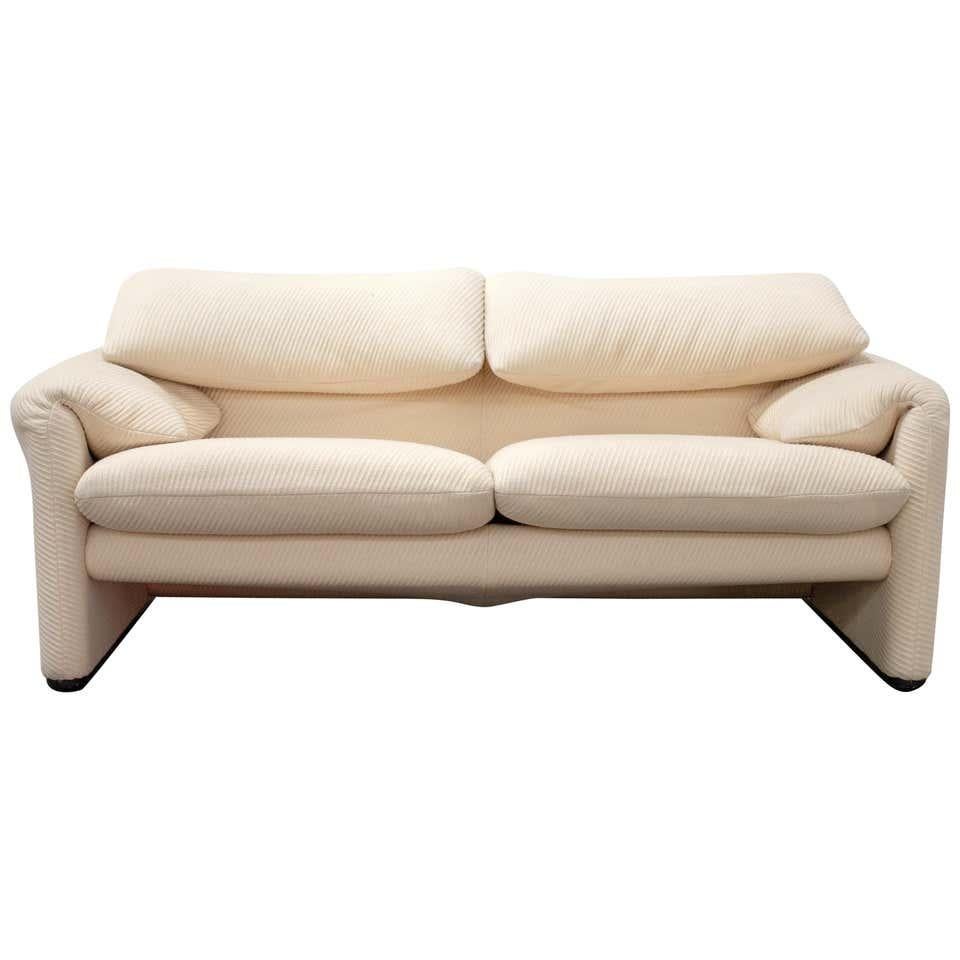 Velvet Maralunga Sofa by Vico Magistretti from Cassina 1970s For Sale