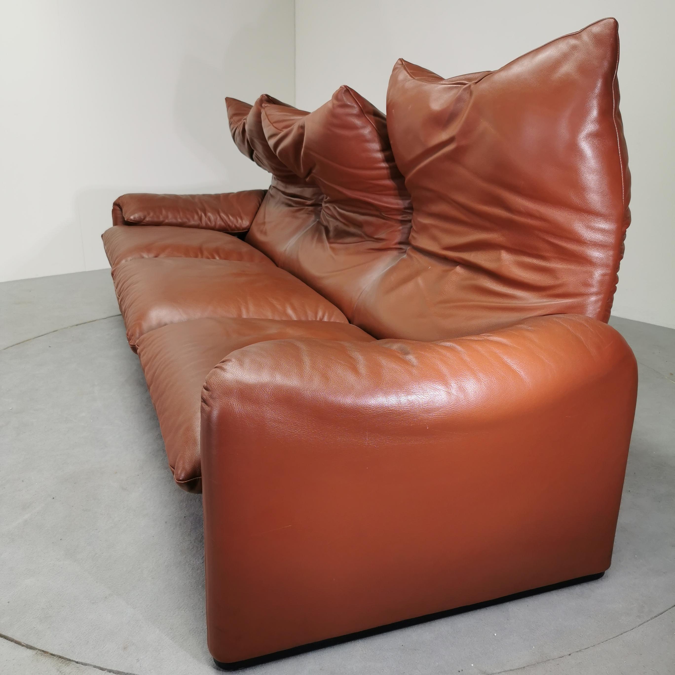 Maralunga sofa Cassina 70's leather For Sale 1