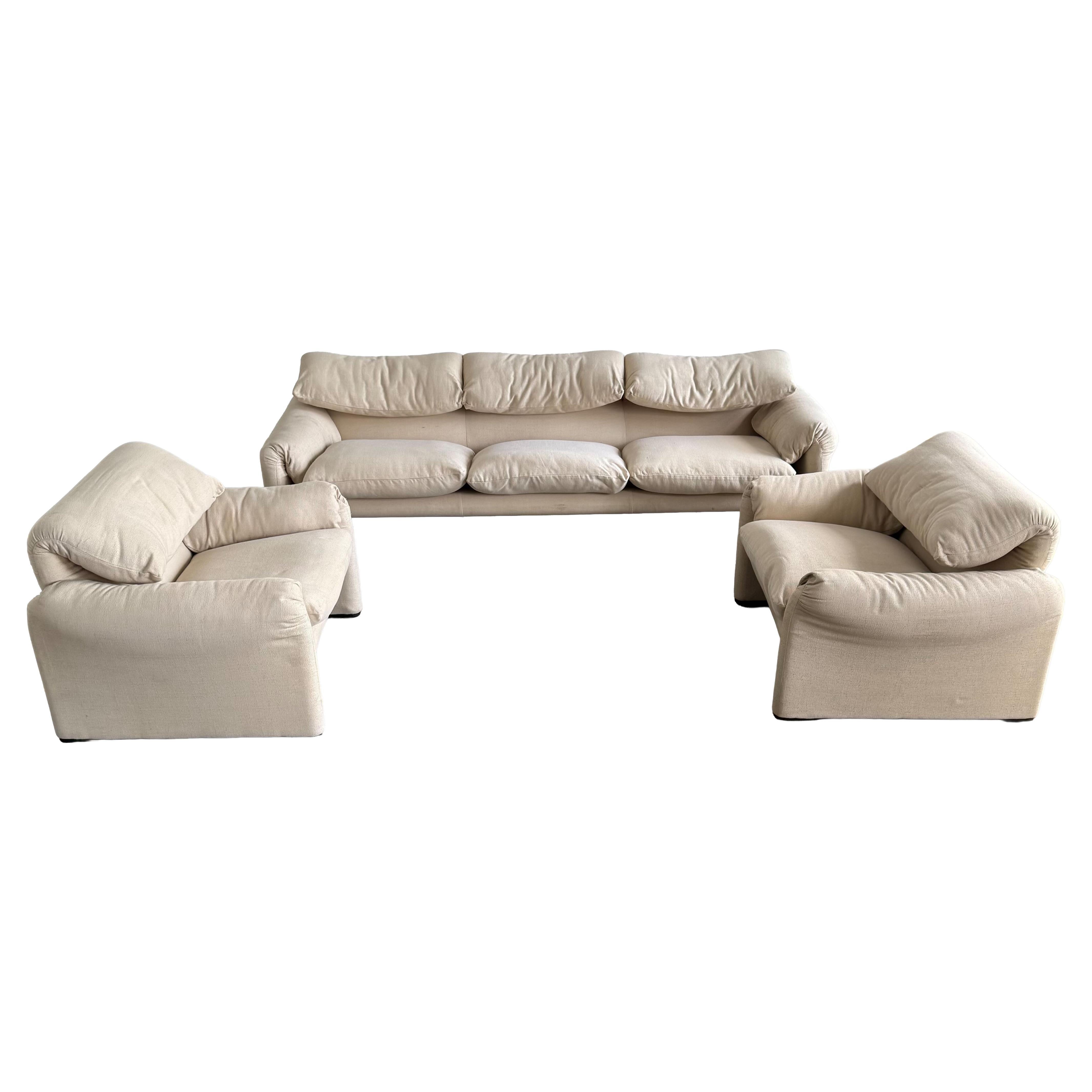 Maralunga Sofa Lounge Chairs by Vico Magistretti for Cassina, Italy 1980s