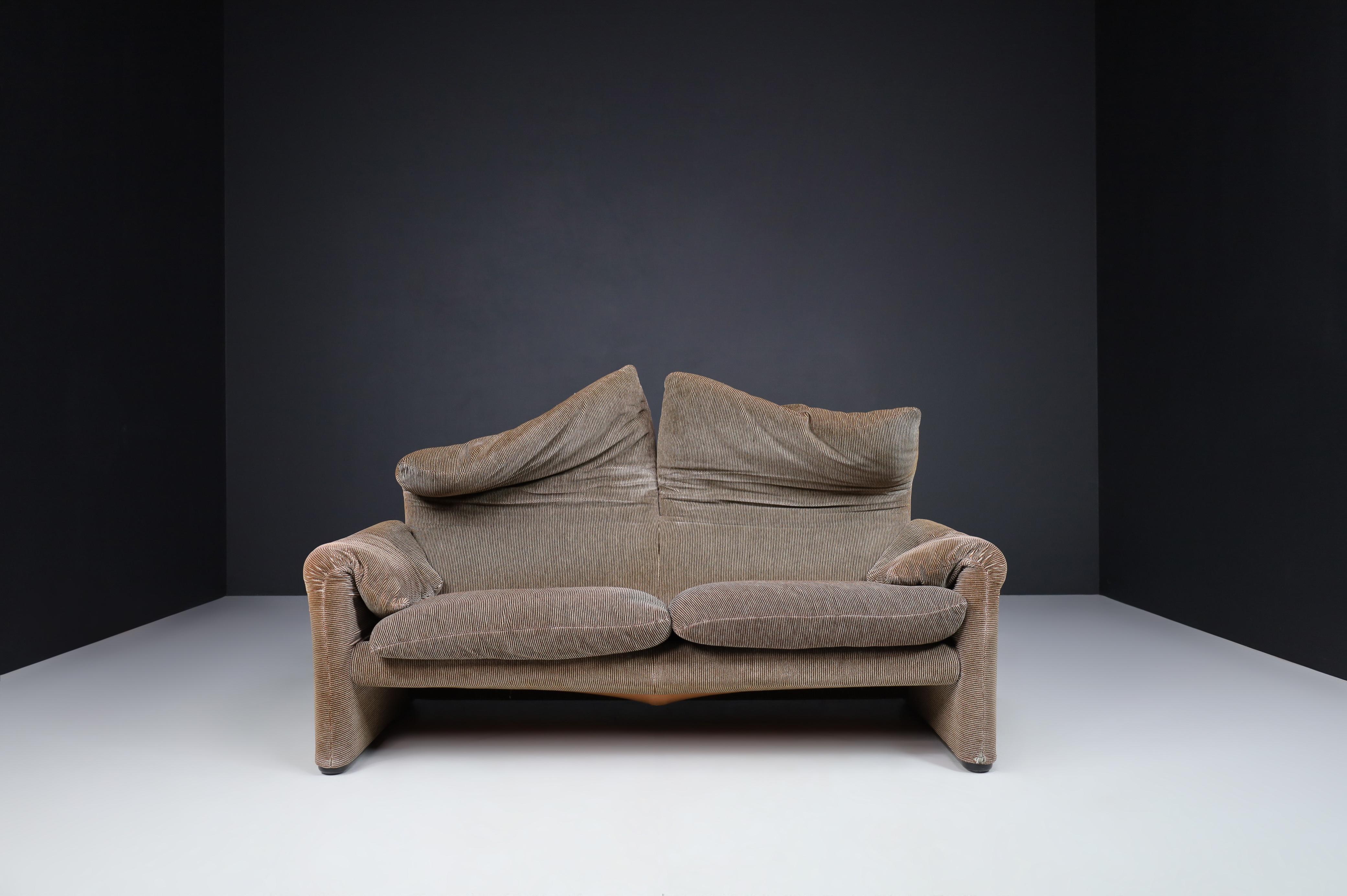 Maralunga-Sofa von Vico Magistretti für Cassina, 1970er-Jahre   im Zustand „Gut“ im Angebot in Almelo, NL