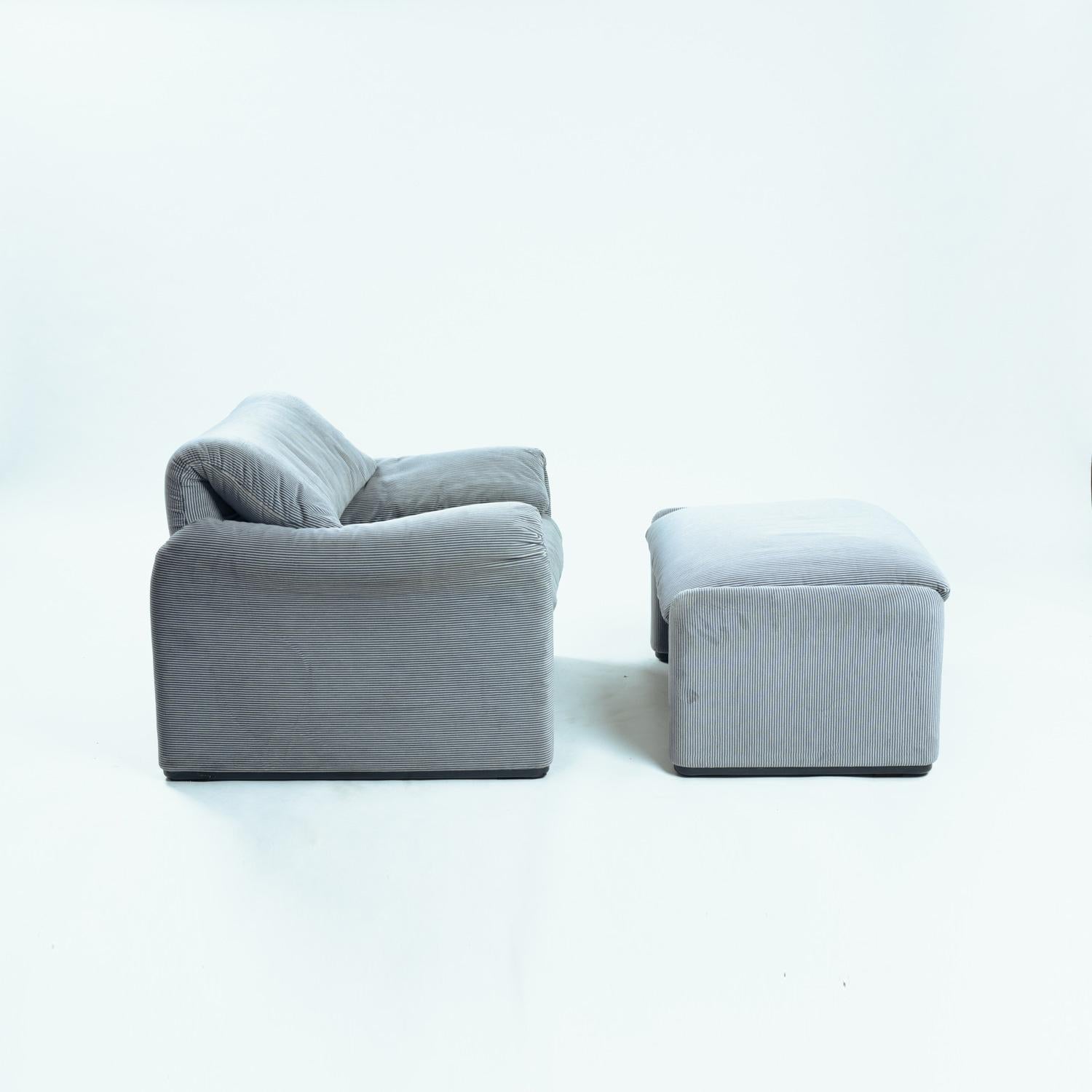 Maralunga Vico Magistretti easy chair with ottoman for Cassina, Italy, 1970s For Sale 12