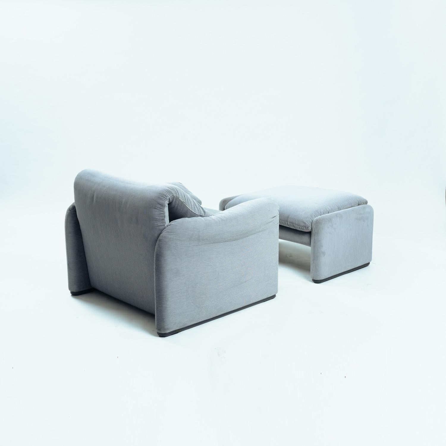 Maralunga Vico Magistretti easy chair with ottoman for Cassina, Italy, 1970s For Sale 13