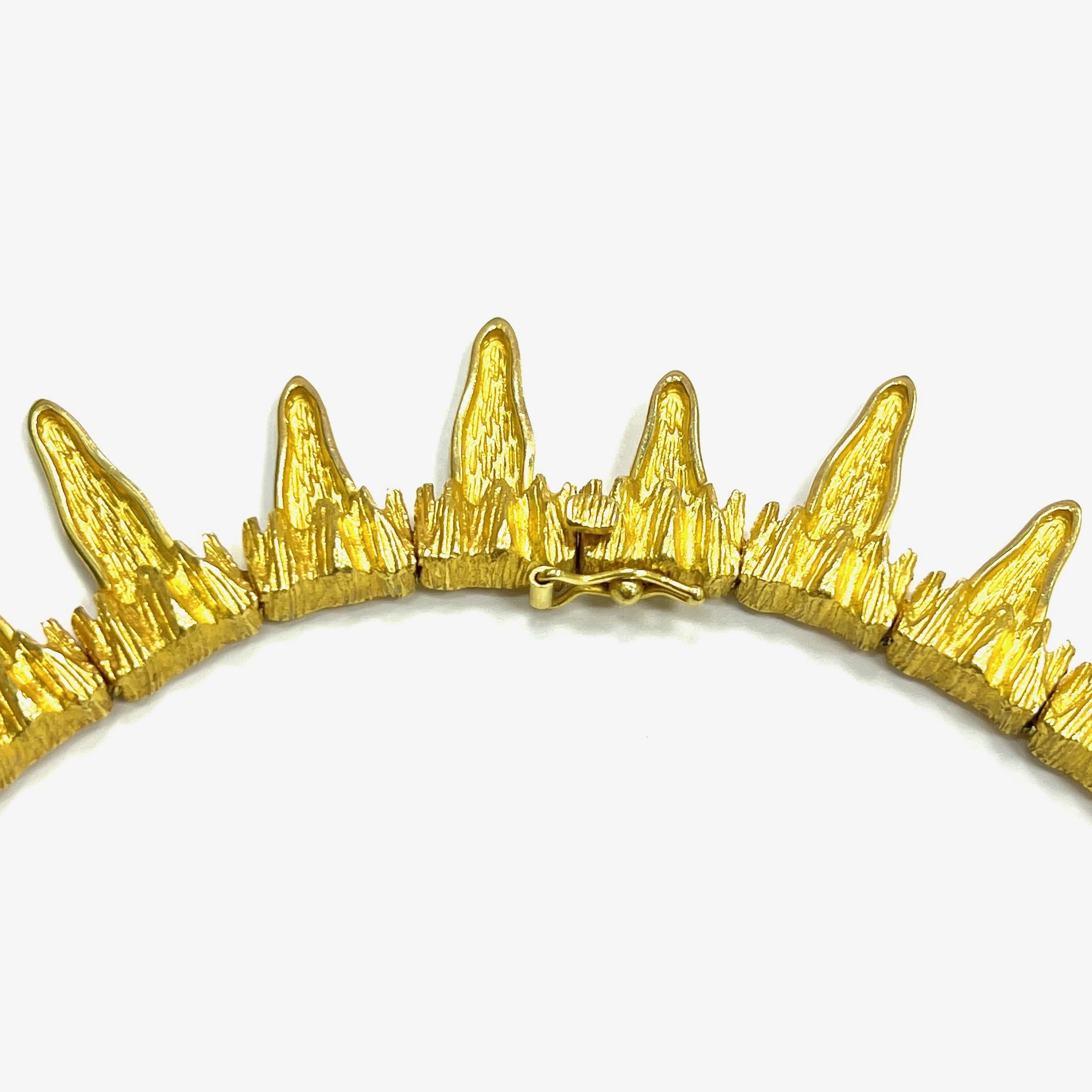Halskette aus Gelbgold mit Maramenos & Pateras Icicle-Diamant Damen im Angebot