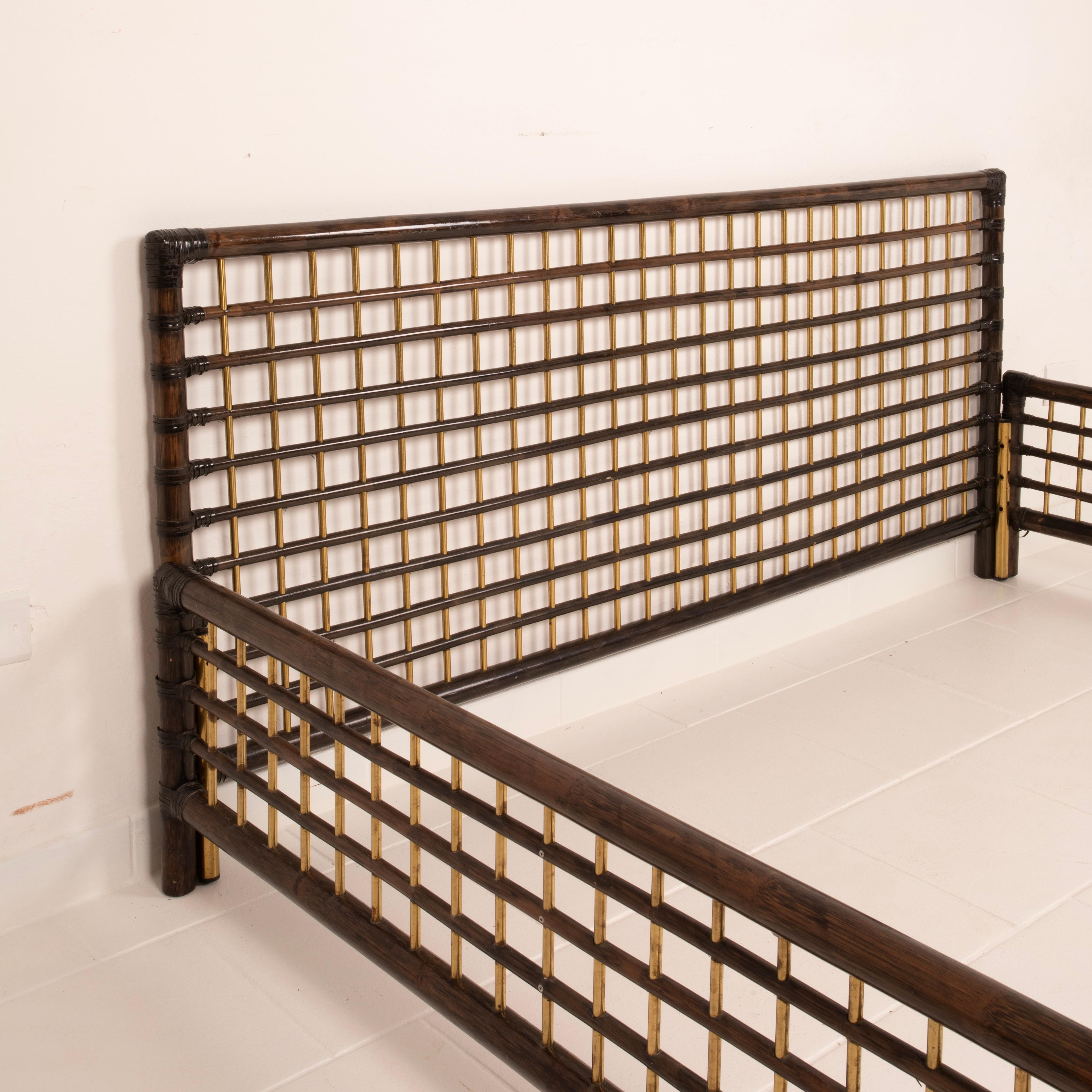 Italian Marango Bed Frame by Alberto Smania for Smania Studio Interni, 1967 in vendita