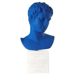 En stock, statue Marathon en bleu XL