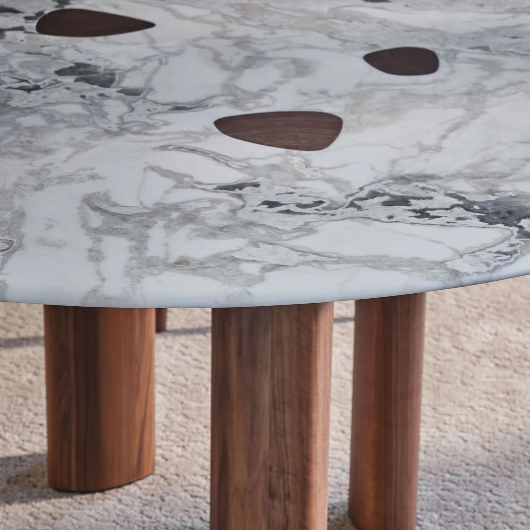 Mesa de Comedor Redonda Marbelesa Nogal Siglo XXI y contemporáneo en venta