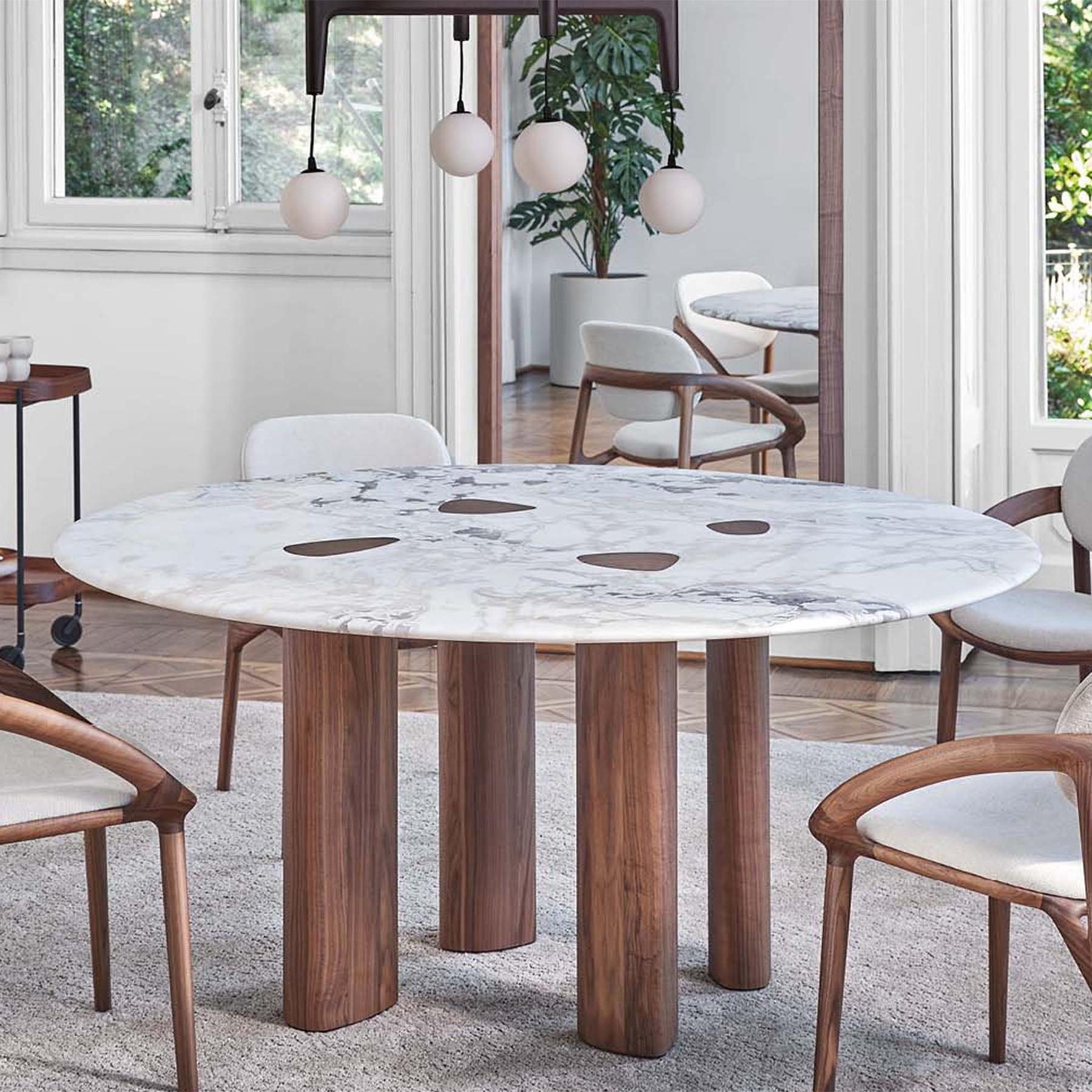 Mesa de Comedor Redonda Marbelesa Nogal en venta 1