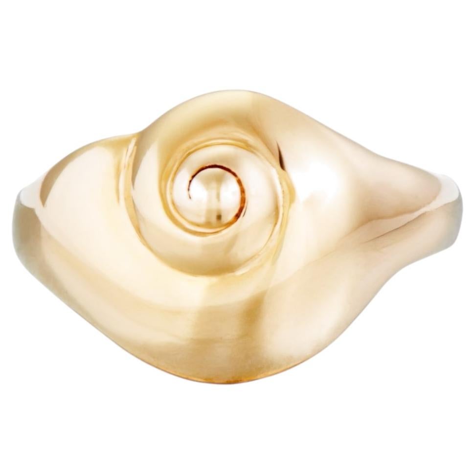 What does wearing a pinky ring mean?