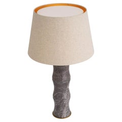 Grande lampe de table en marbre et laiton