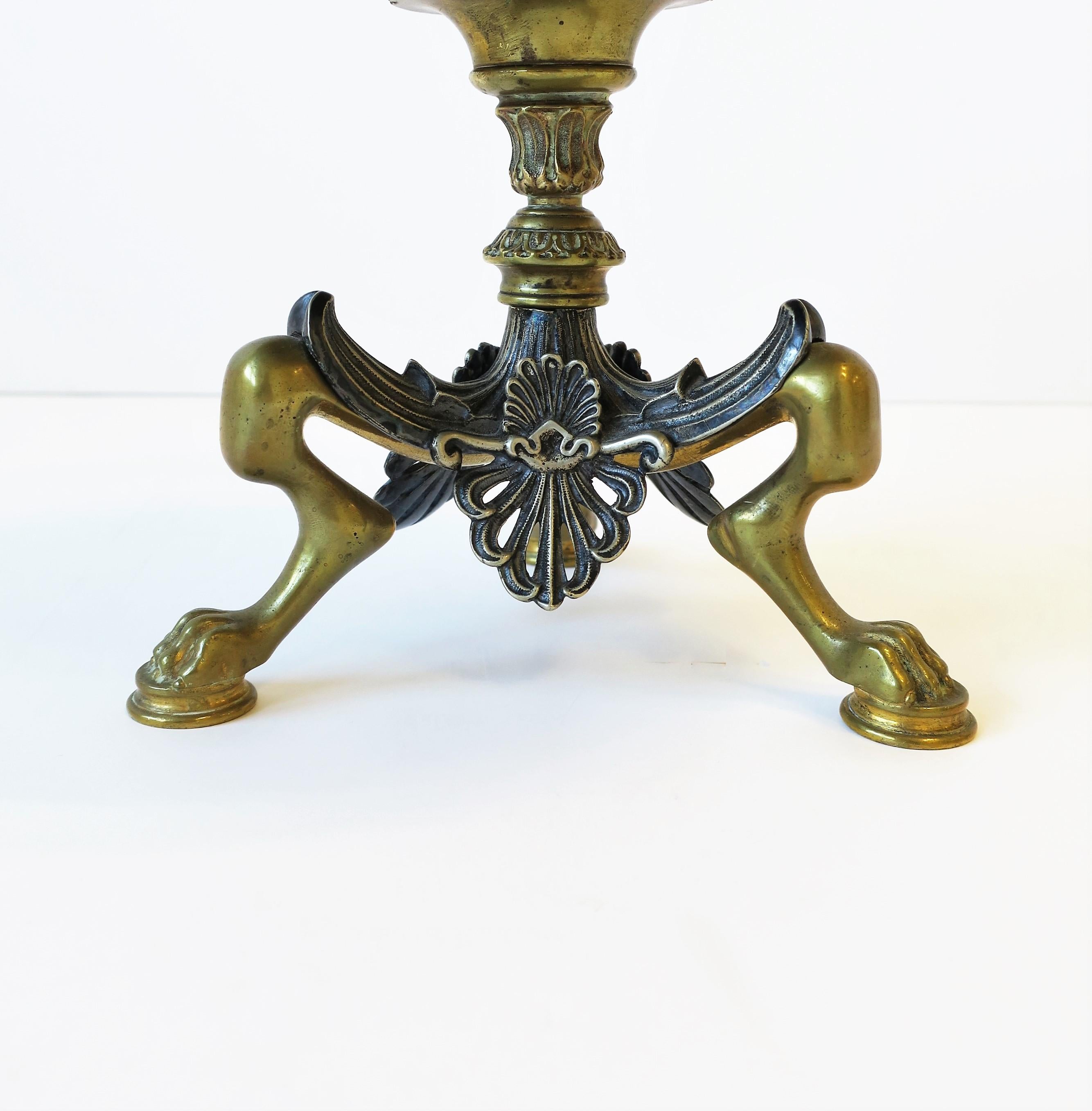Marble and Brass Round Pedestal with Lion Paw Feet Plant Stand Regency Style For Sale 11