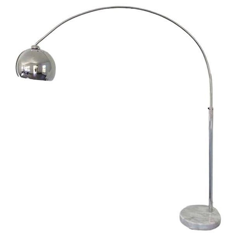 Lampadaire en arc de cercle en marbre et chrome