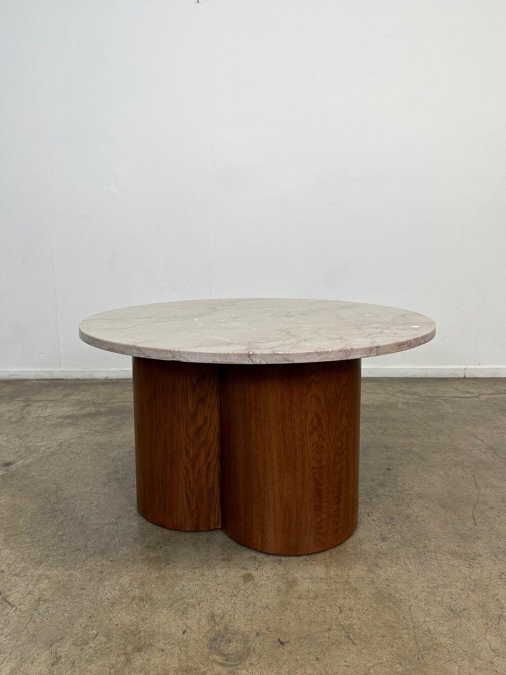 Mid-Century Modern Marble and Clover Base Coffee Table For Sale