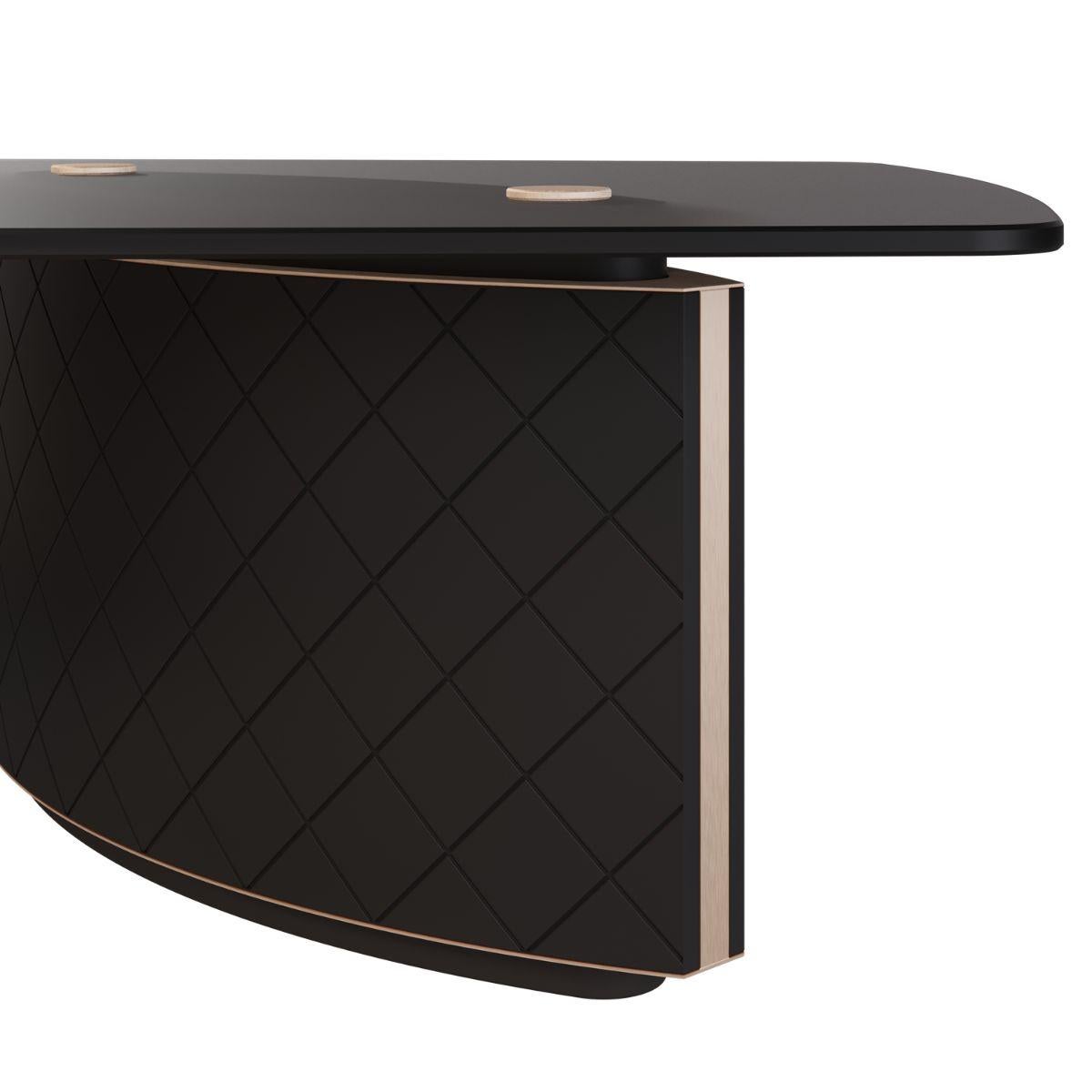Verve Coffee Table

In essence, the Verve coffee table is a celebration of the vibrancy and potential of life. It's about infusing every moment with passion and enthusiasm. Its structure is made of fiberglass, with an elegant frosted glass top and