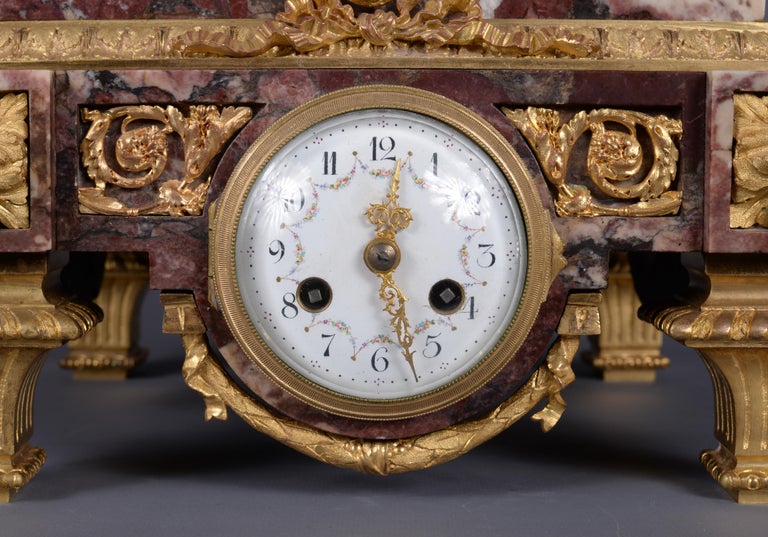 Marble and gilt bronze clock surmounted by a statuary white marble sculpture For Sale 5