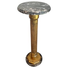 Pedestal de Mármol y Madera Glit
