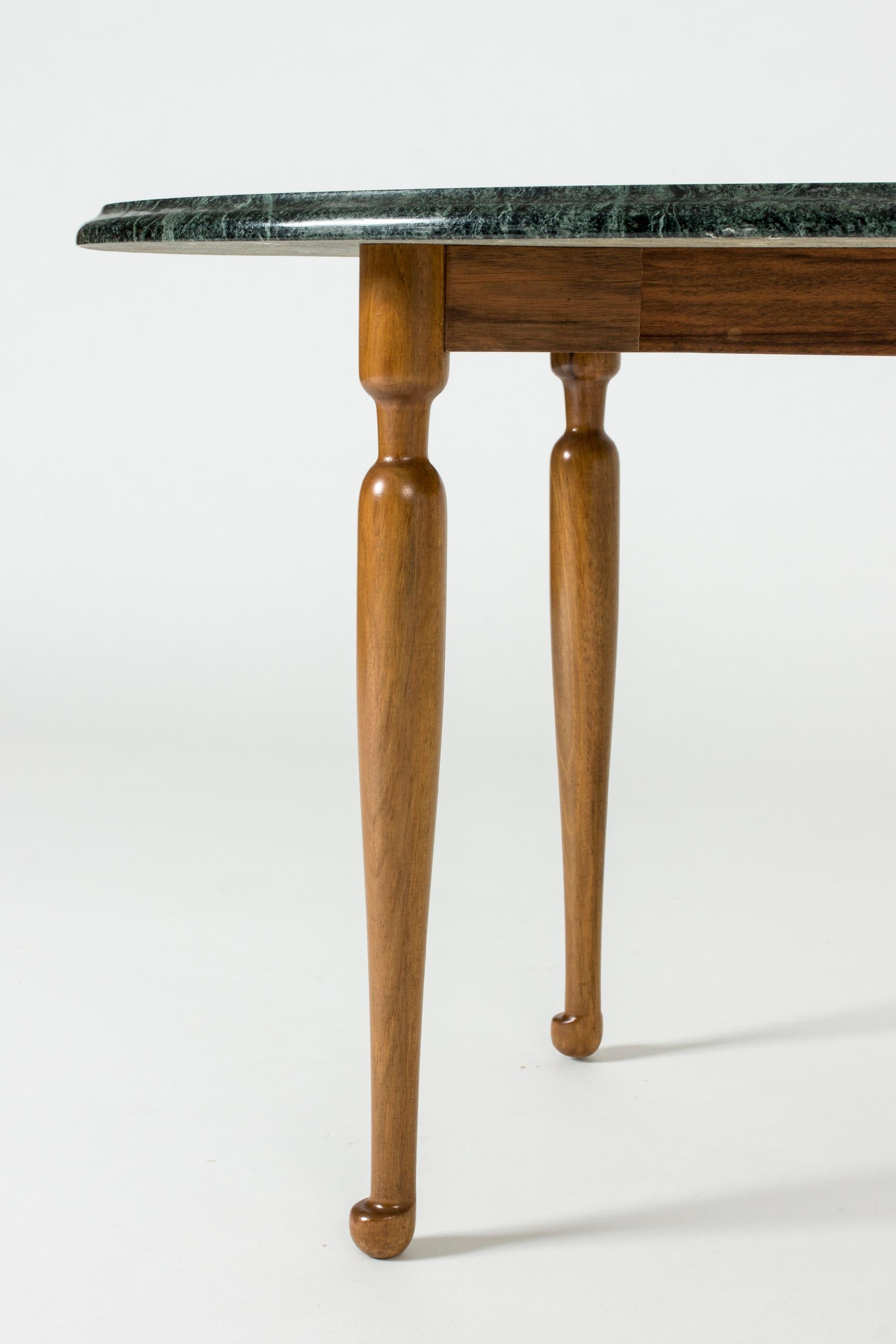 Marble and Mahogany Side Table by Josef Frank for Svenskt Tenn, Sweden, 1950s In Good Condition For Sale In Stockholm, SE