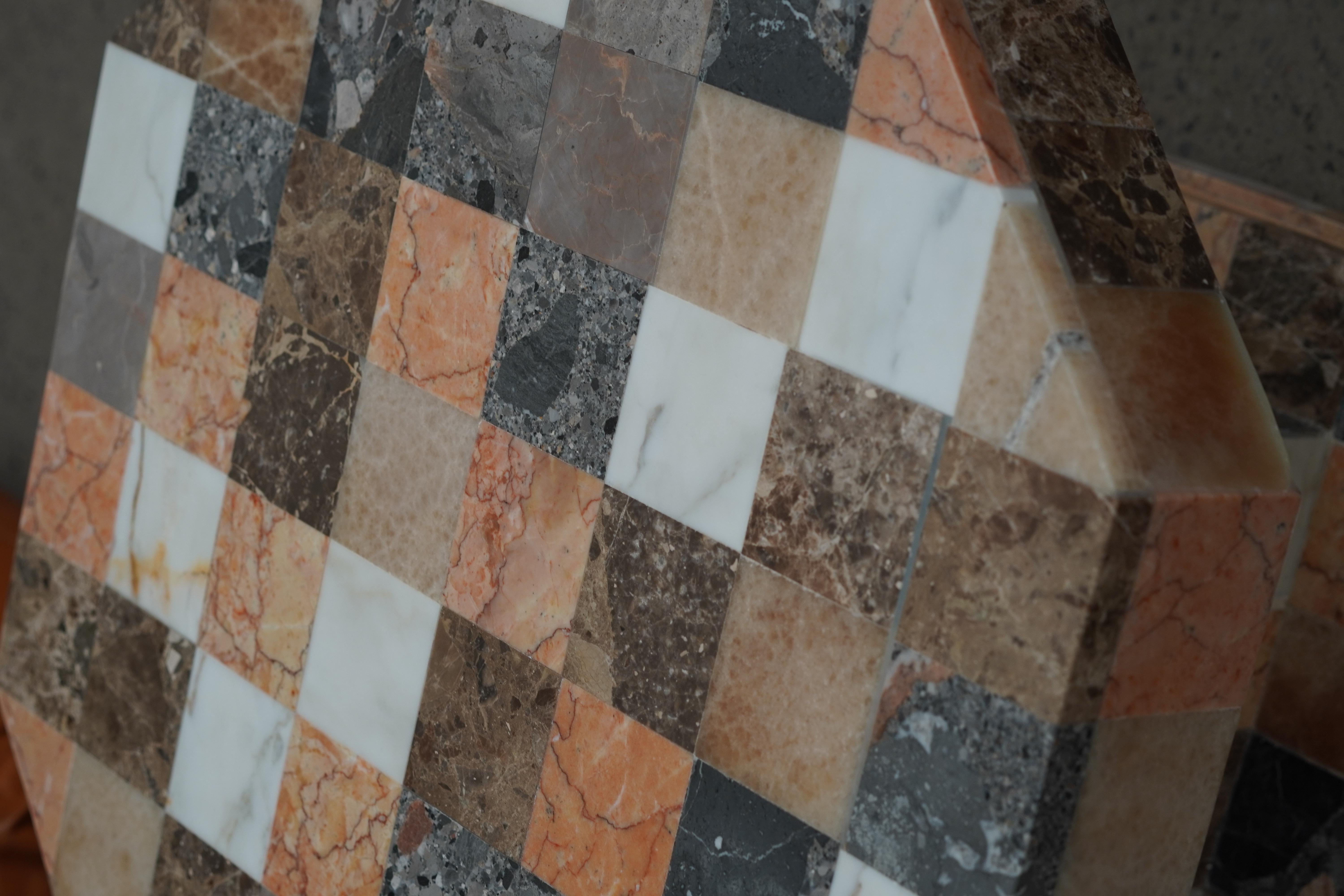 Bauhaus Marbre et Onyx Patchwork The Pedestal Table en vente