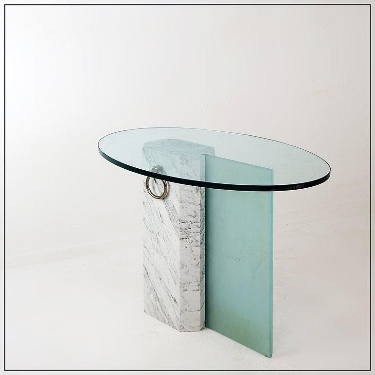 Marble and sandblasted glass side table - Oval Glass top - 1980s For Sale 9