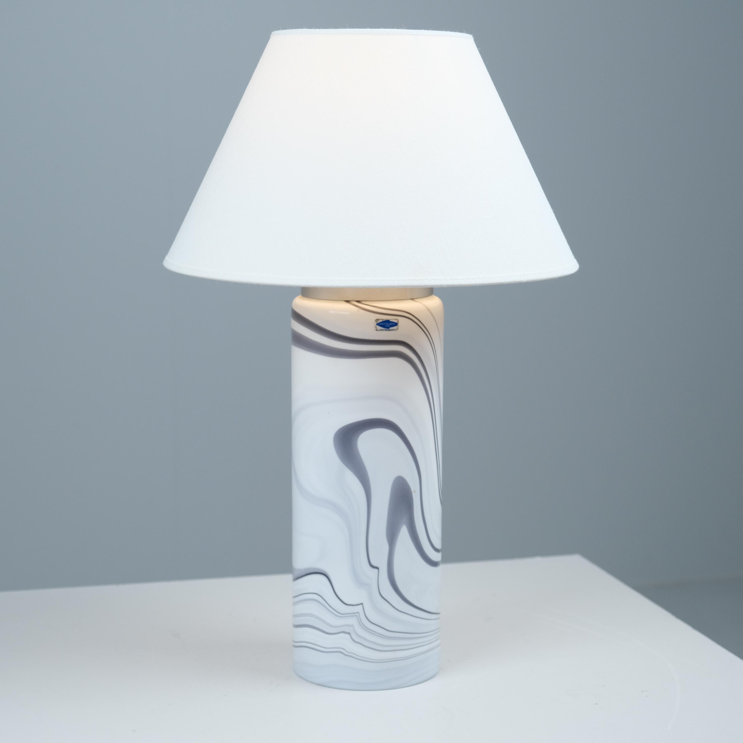 Scandinave moderne Lampe en verre d'art 