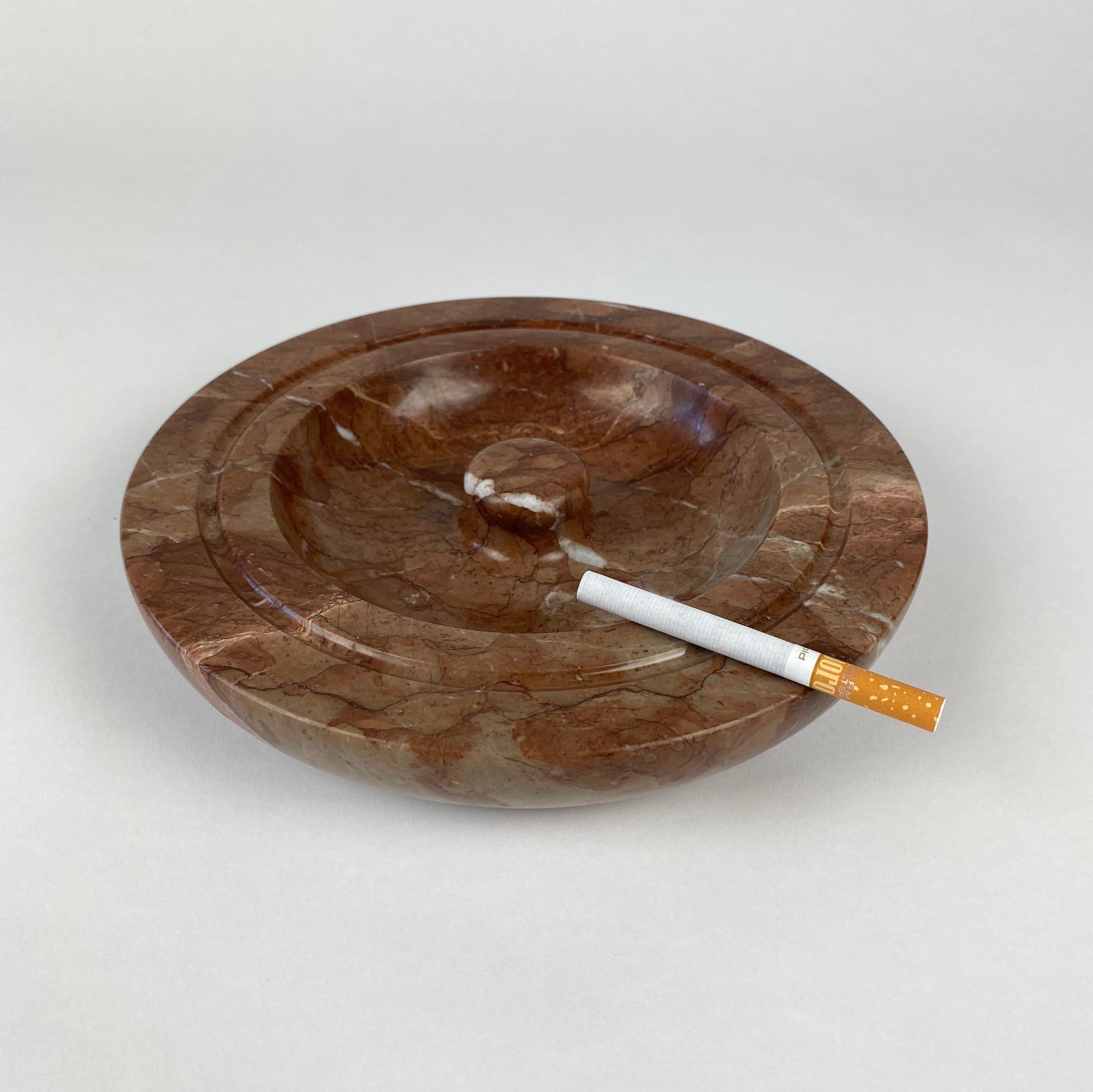 Late 20th Century Marble Ashtray Attributed to Angelo Mangiarotti for Knoll, Italy, 1970s For Sale