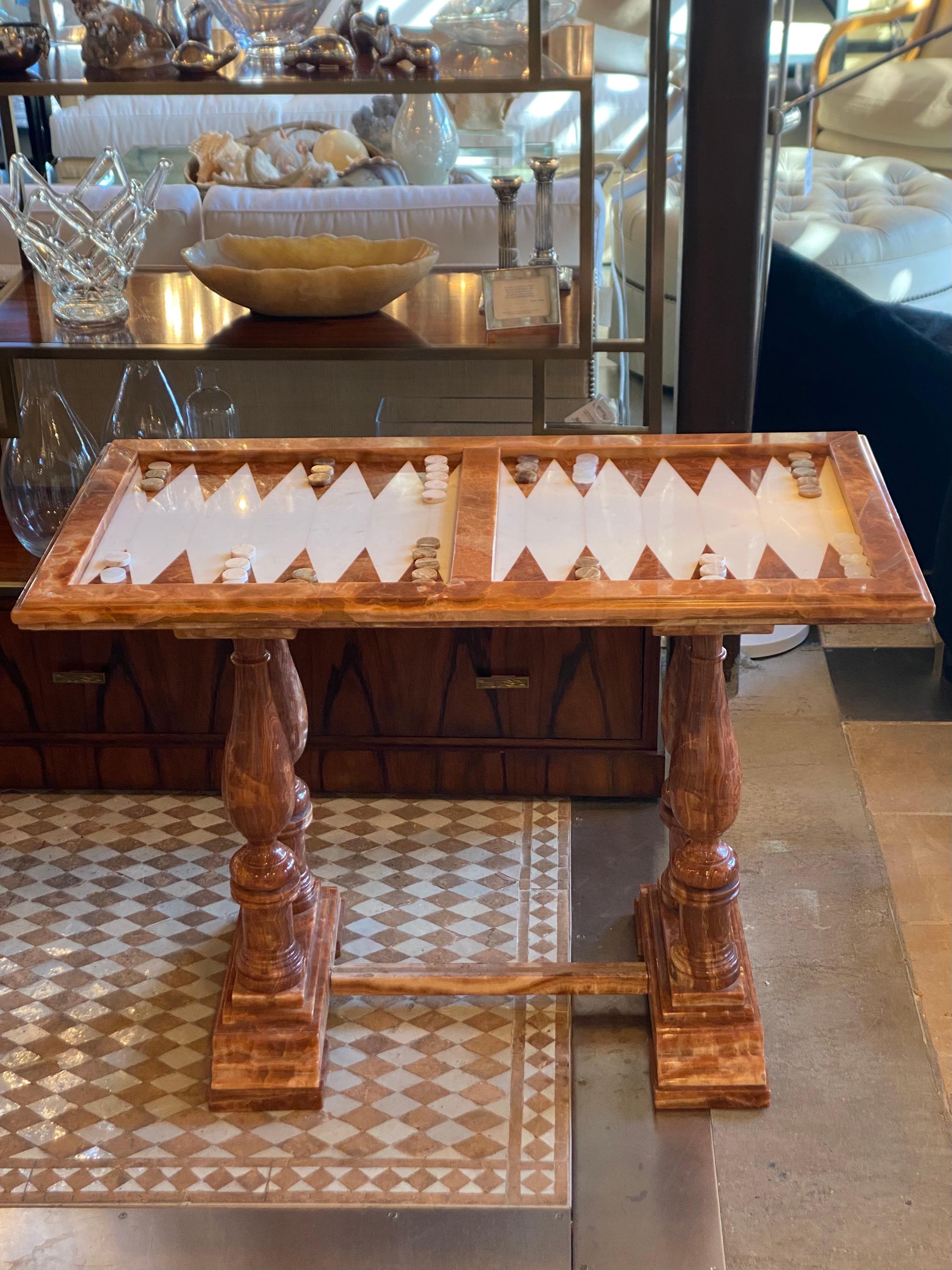 Marble backgammon table custom brown and white. Marble/onyx

Measures: 41