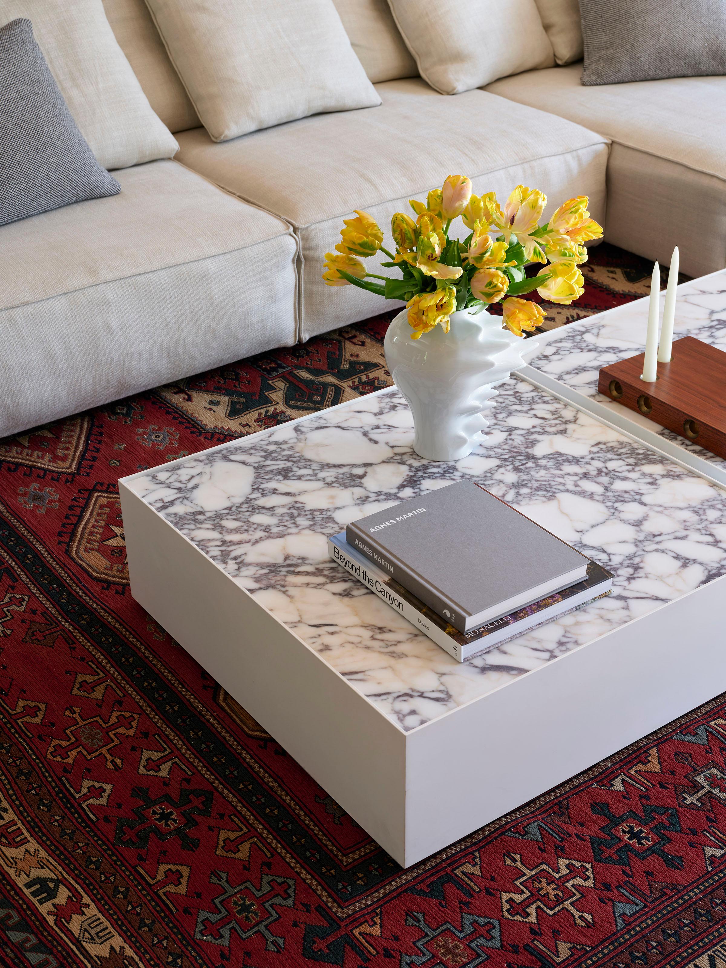 Marble Ballot Coffee Table by Phase Design In New Condition For Sale In Geneve, CH