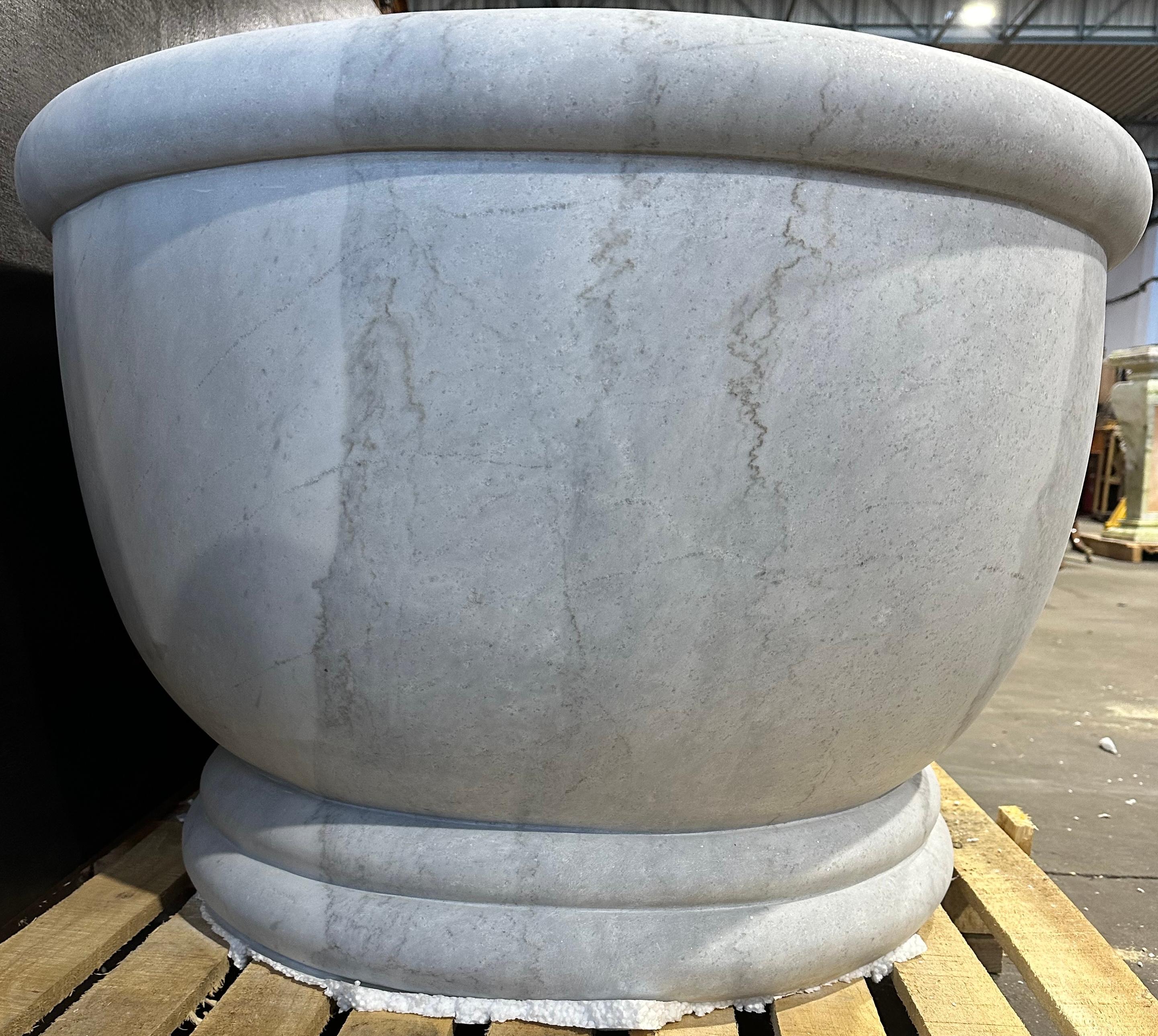 20th Century Marble Baroque Style Bath For Sale
